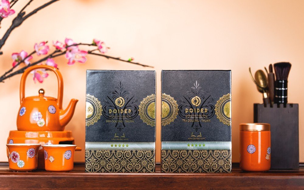 OOLONG THUẦN VỊ ĐÔI DÉP – HƯƠNG VỊ TINH TẾ TỪ BÚP TRÀ KIM TUYÊN CỦA TRÀ ĐÔI DÉP